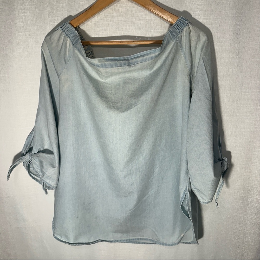 a.n.a Chambray Off Shoulder Shift Blouse Size Medium